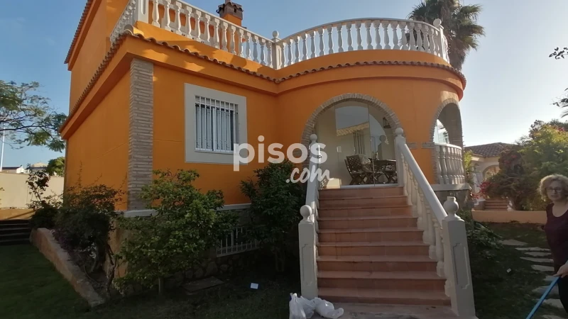 Casa unifamiliar en venta en Avinguda del Carabasí, 92, Gran Alacant (Santa Pola) de 449.000 €
