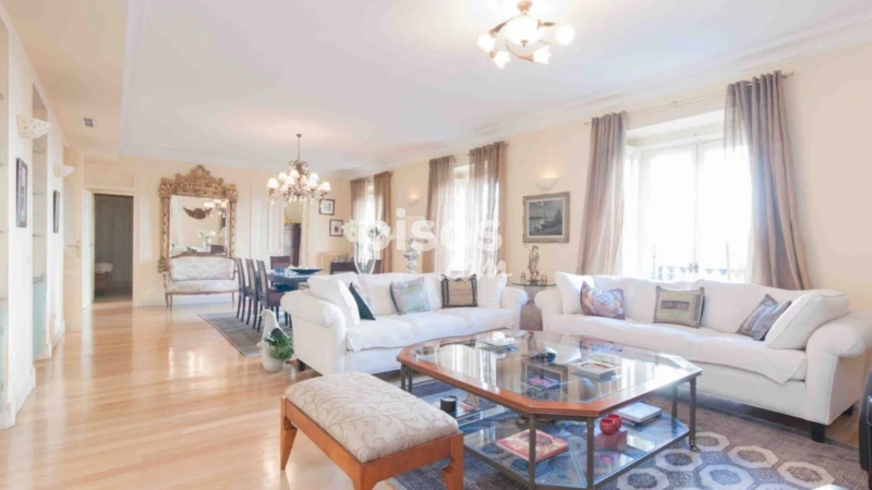 Piso en alquiler en Calle de Atocha, cerca de Calle de Luis Vélez de Guevara