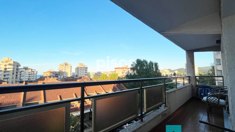 Piso en alquiler en Calle Ever, Número 1, Zona Playa (Laredo) de 5.050 €<span>/mes</span>
