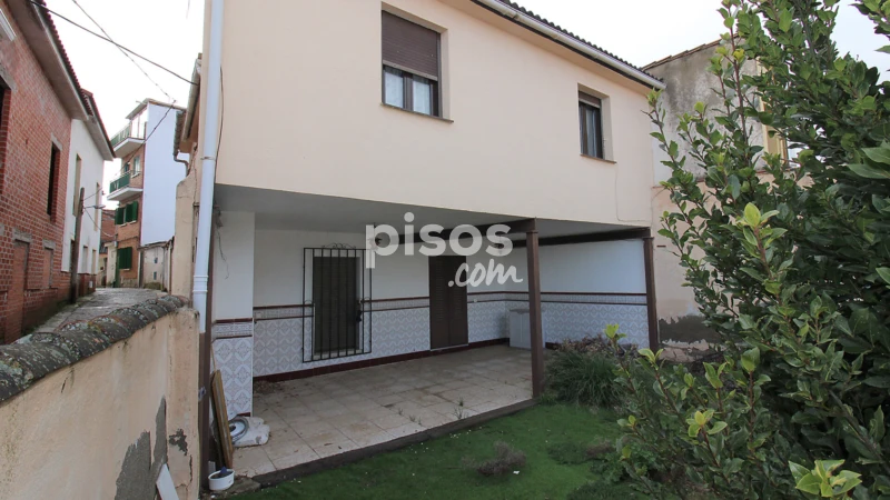 Casa adosada en venta en Torrelaguna, Torrelaguna de 160.000 €