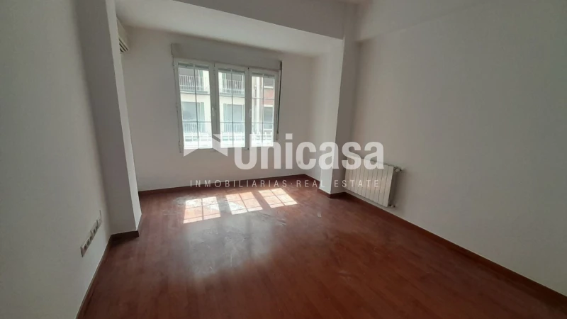 Piso en alquiler en Avenida de Madrid-Paseo de La Estación - Mynd 3