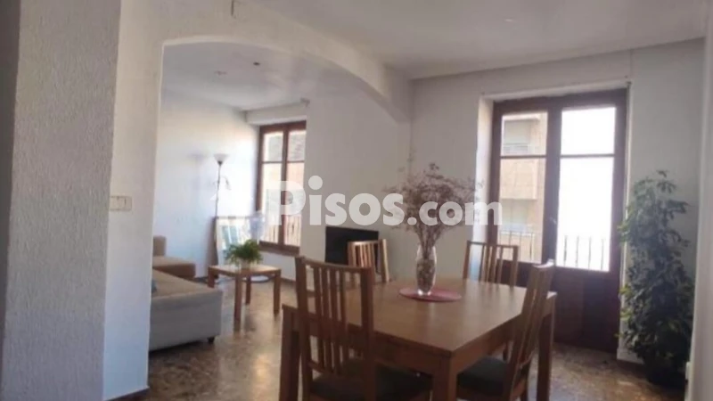 Apartament me 3 dhoma, 90 m²