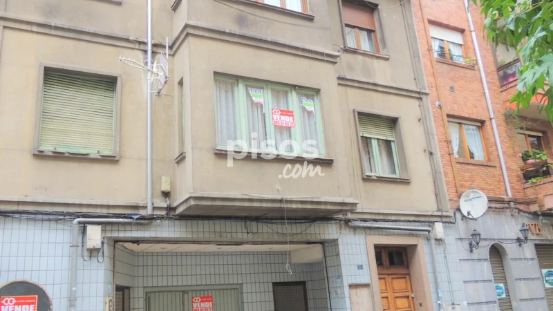 Semi-detached house for sale in Calle de Francisco Alonso, 6, Pola de Laviana (Laviana) of 130.000 €