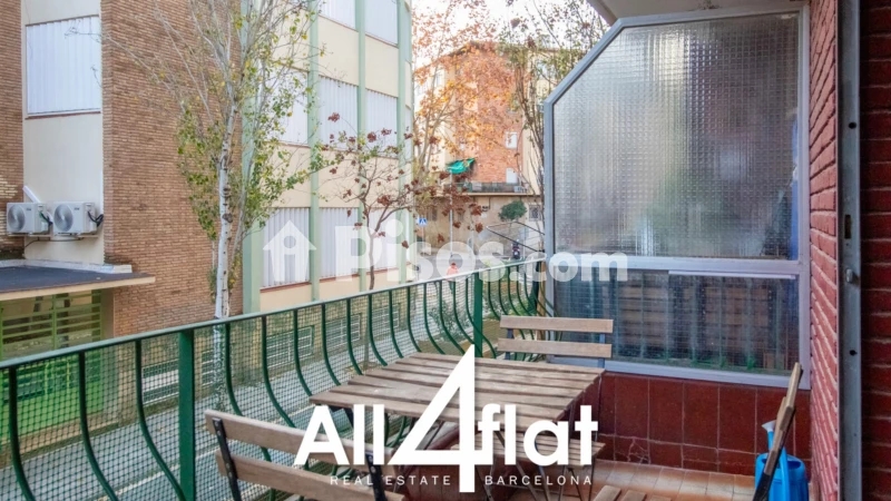Fotografía del inmueble reportado: 1.241 €/mes — Barcelona, Barcelona