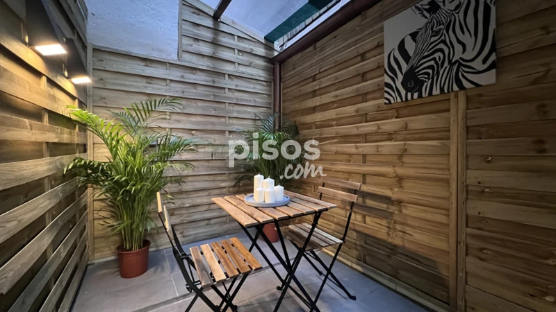 Piso en venta en Carrer de Ruiz de Padrón, 43, cerca de Carrer de Coll i Vehí, El Camp de l'Arpa del Clot (Distrito Sant Martí. Barcelona Capital) de 220.000 €