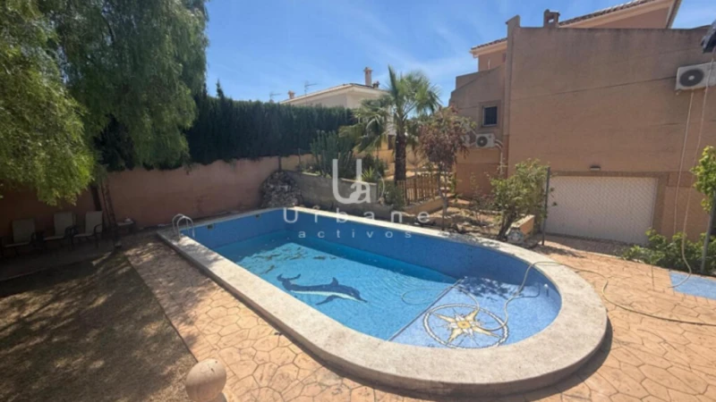 Casa – Busot, l'Alacantí
