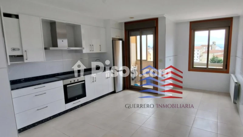 Fotografía del inmueble reportado: 720 €/mes — Ourense, Ourense