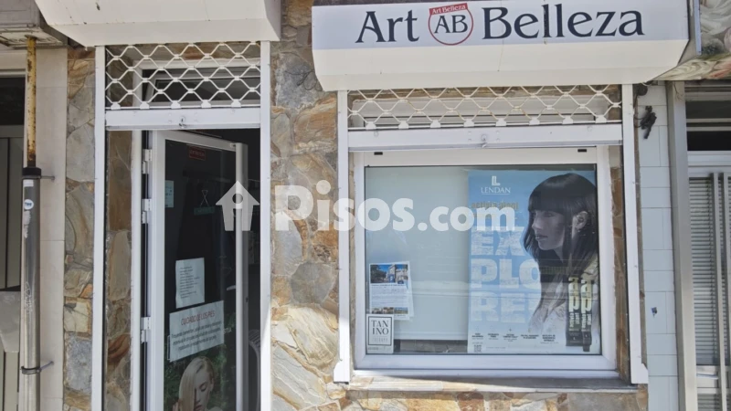 Local comercial en venta en Avenida Ribados, 8