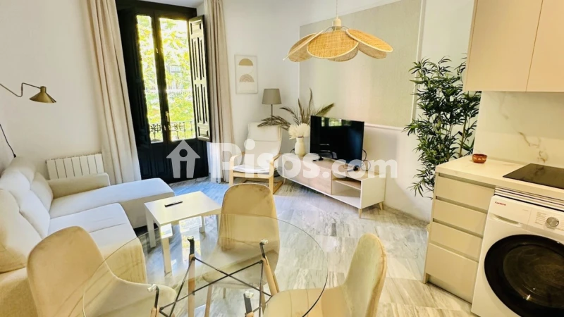 Fotografía del inmueble reportado: 950 €/mes — Granada, Granada