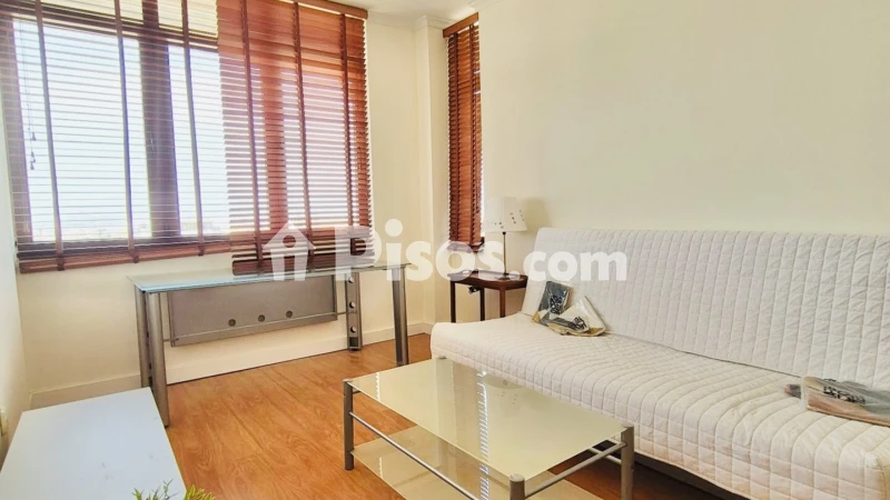 Fotografía del inmueble reportado: 850 €/mes — Granada, Granada