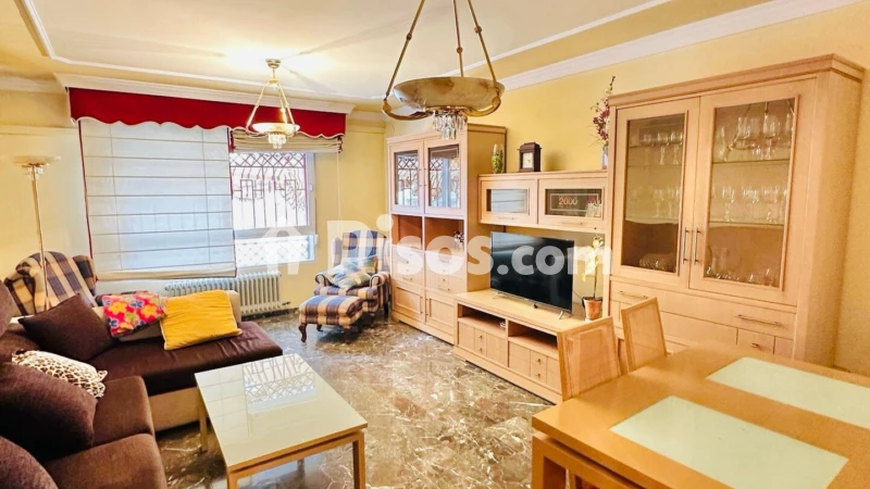 Fotografía del inmueble reportado: 850 €/mes — Granada, Granada