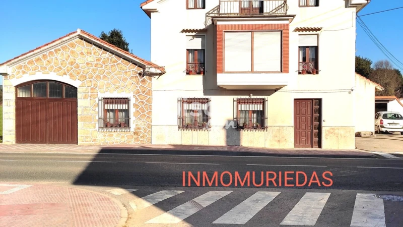 Casa unifamiliar en venta en Barrio de Camargo Ladredo, Revilla (Camargo)