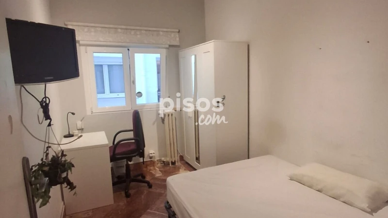 Habitación en alquiler en Calle del General Oráa, cerca de Calle de Velázquez, Castellana (Distrito Salamanca. Madrid Capital) de 500 €<span>/mes</span>