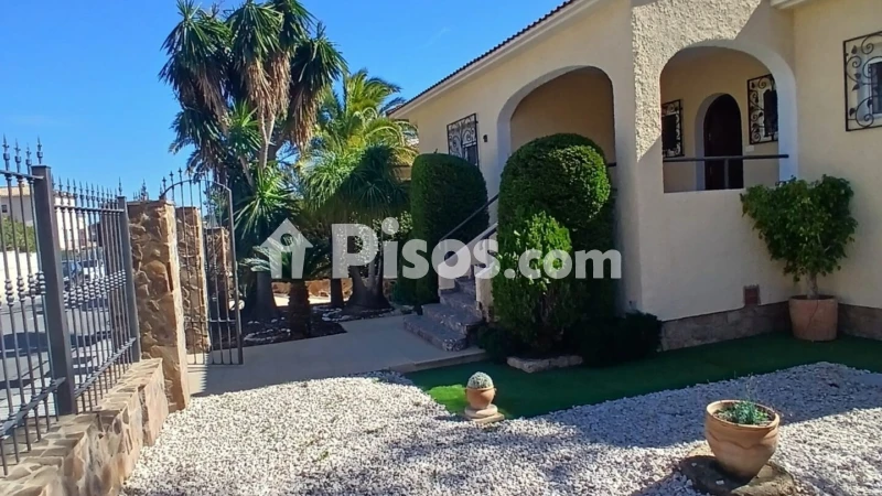 Chalet en venta en Urbanitzacions - Vista 3