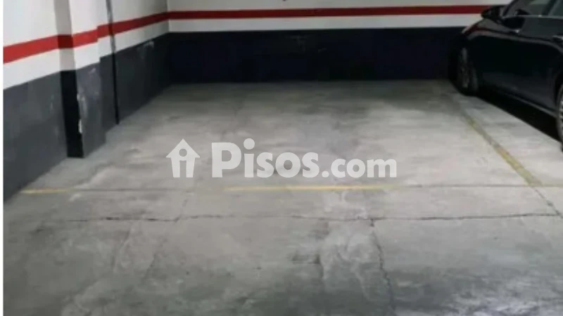Garaje en venta en Hospital-Parque Sur