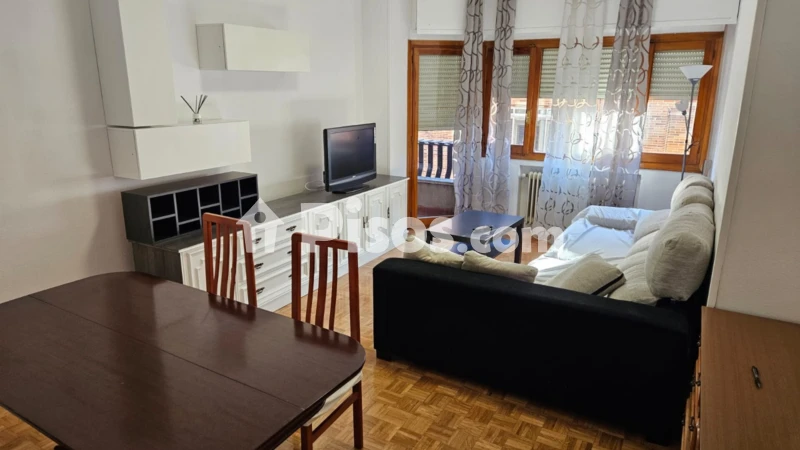Fotografía del inmueble reportado: 1.290 €/mes — Segovia, Segovia