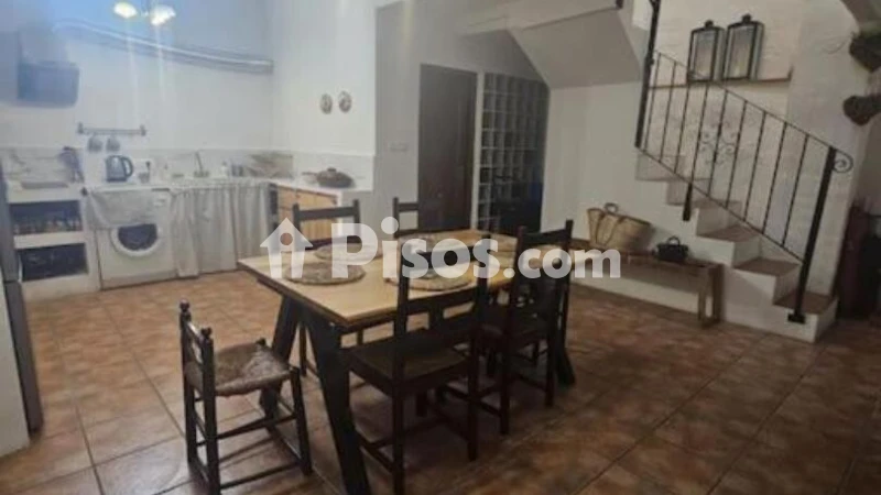 Fotografía del inmueble reportado: 800 €/mes — Valencia, Valencia