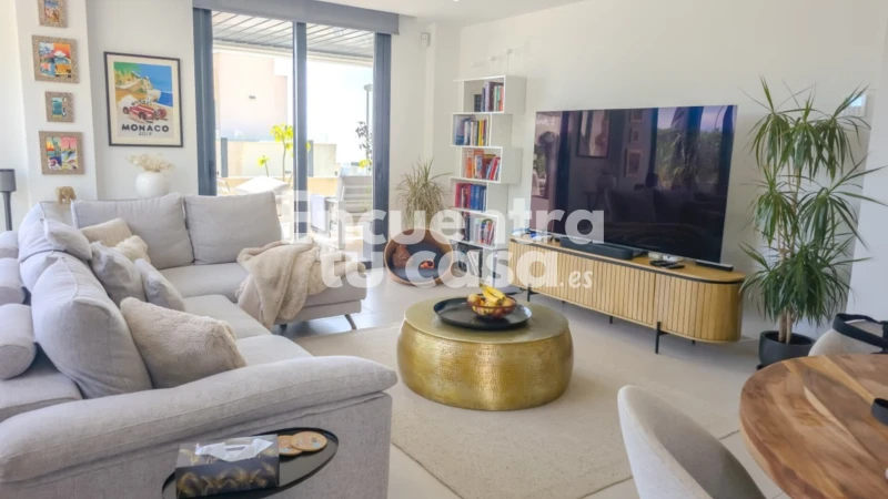 Chalet en venta en Calle Amberes - Vista 3