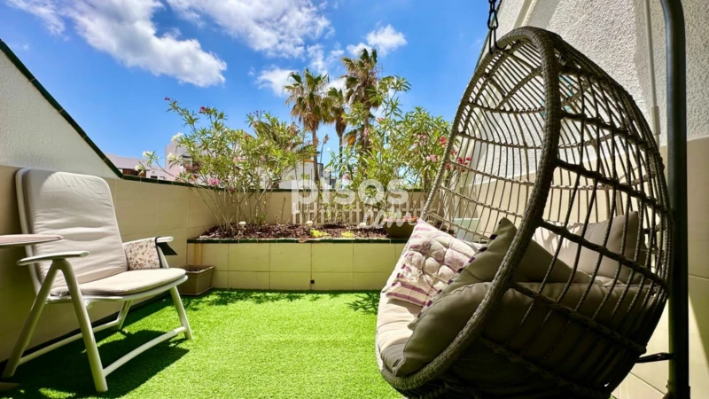Apartamento en venta en Calle de las Hespérides, Costa del Silencio-Las Galletas (Arona) de 250.000 €