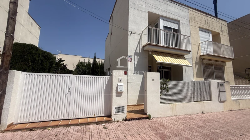 Chalet adosado en venta en Carrer de Berlín, 7, Platja Morro de Gos (Orpesa - Oropesa del Mar) de 255.000 €