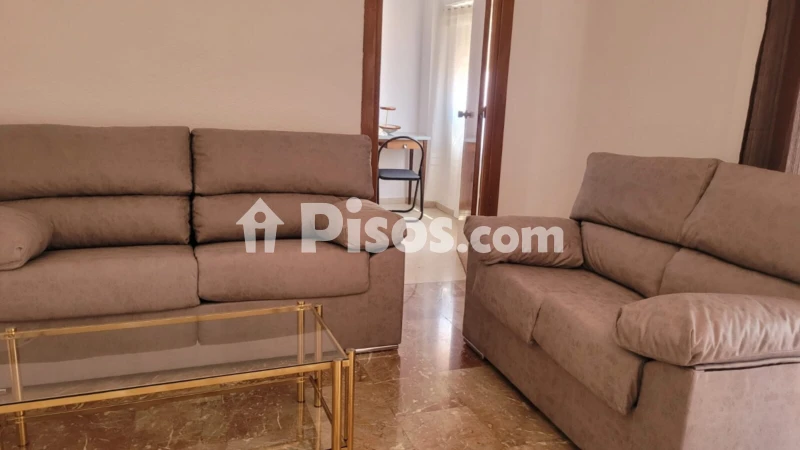 Fotografía del inmueble reportado: 900 €/mes — Granada, Granada