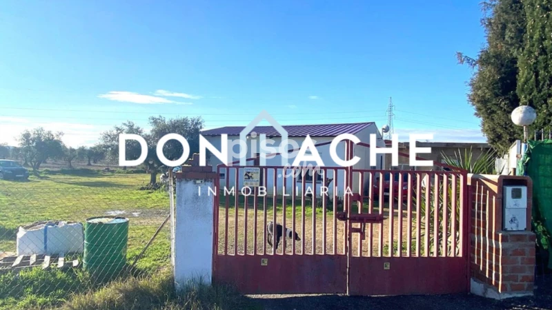 Finca rústica en venta en Nueva Ciudad, Nueva Ciudad (Mérida) de 156.000 €
