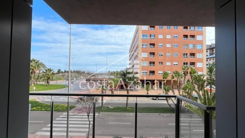 Piso en alquiler en Avinguda de Chatellerault, Sur (Castelló de la Plana) de 1.200 €<span>/mes</span>