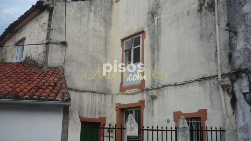 Casa en venta en Calle Ponte de Traba, Noia de 90.000 €