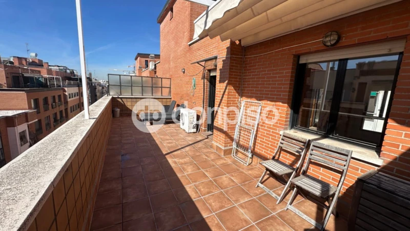 Piso en alquiler en Calle de Tarragona