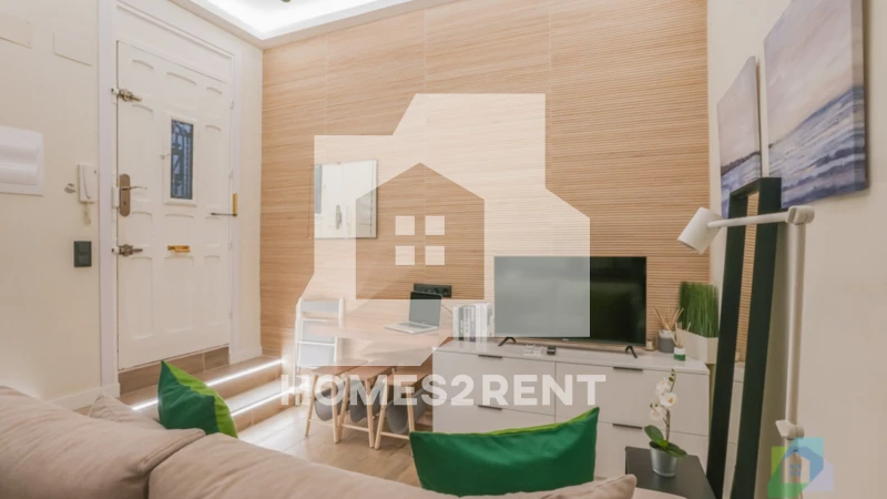 Piso en alquiler en Calle de Montesa