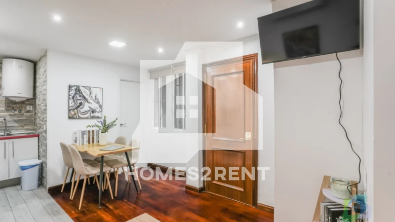 Piso en alquiler en Calle de Santa Engracia, cerca de Calle de Maudes