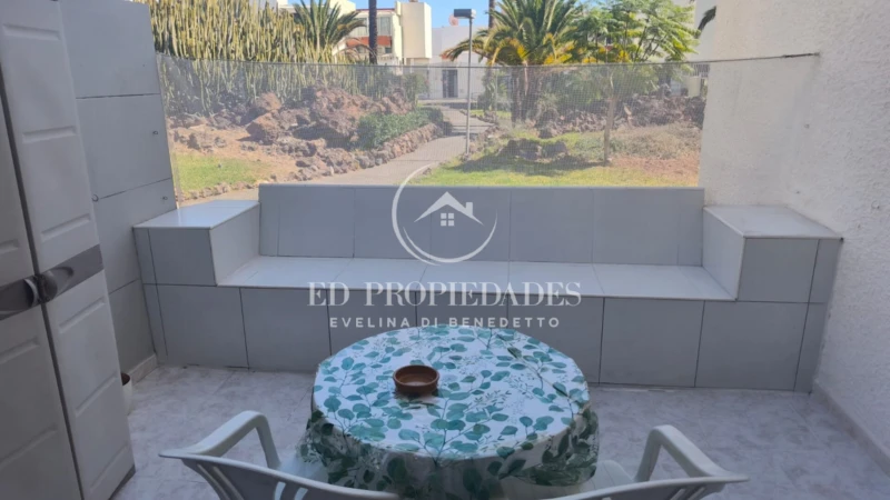 Piso en venta en Calle Ten-bel, Costa del Silencio-Las Galletas (Arona) de 189.000 €