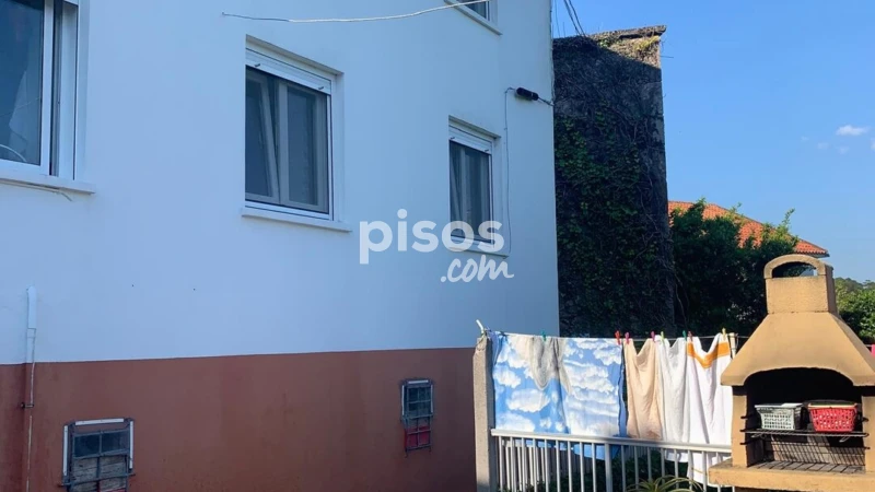 Casa en venta en Calle Lugar Roo de Abaixo, Número Sn, Barreiro (Cruceiro de Roo, O), O. Municipio de Outes de 150.000 €