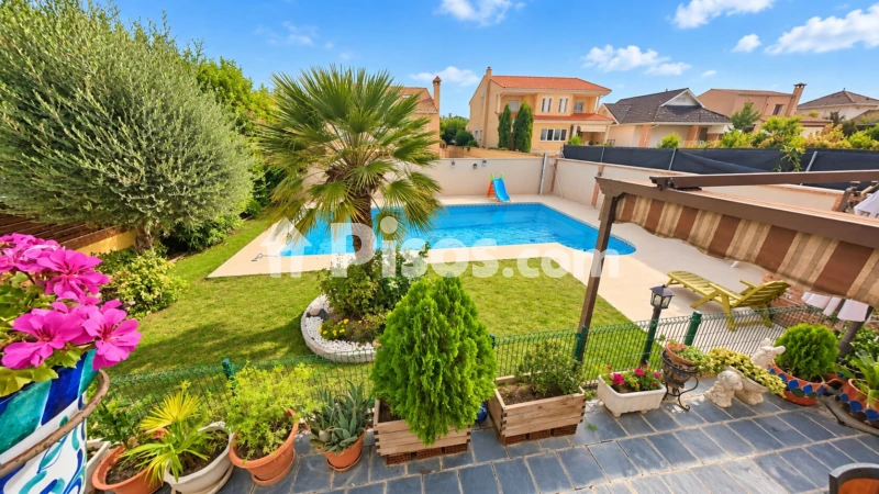 Chalet con piscina en Prado del Arca · fotografía 1