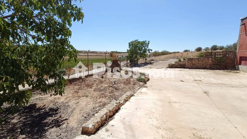 Terreno en venta en Valdeganga