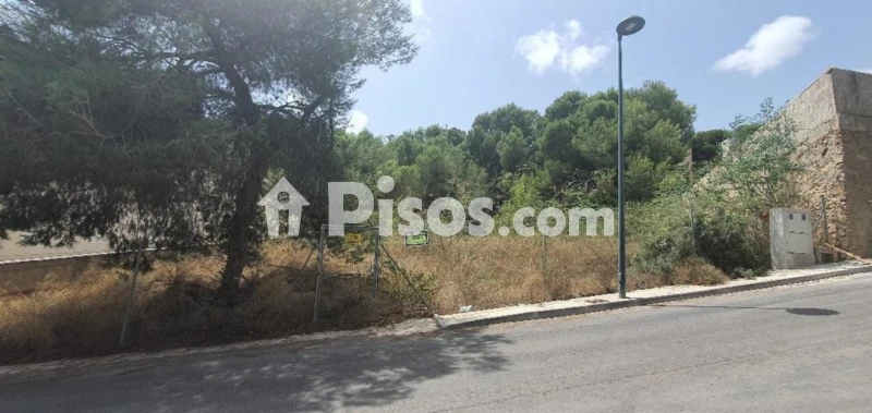Terreno en venta en Calle del Tejo