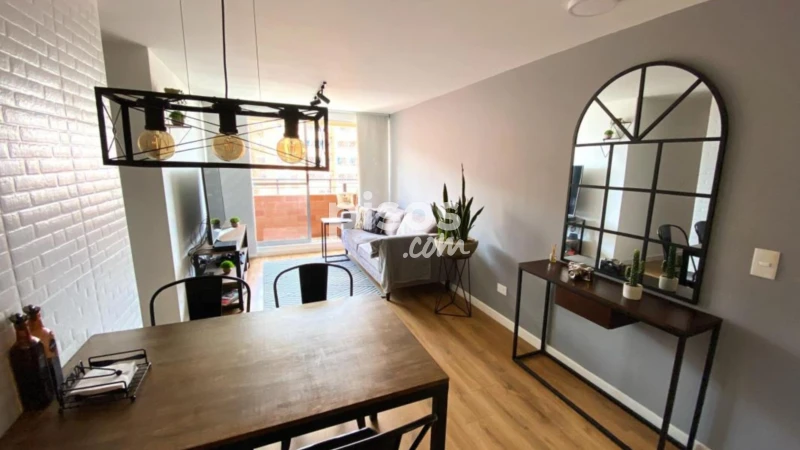Apartamento en alquiler en Calle Octava
