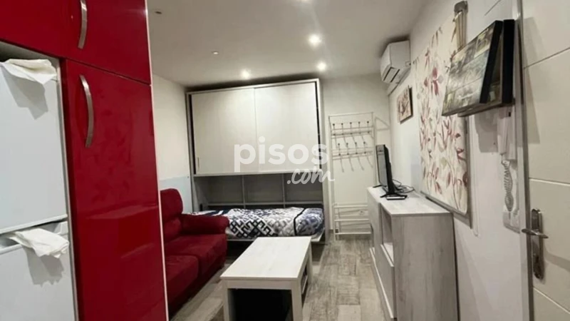 Apartamento en alquiler en Calle de Valencia