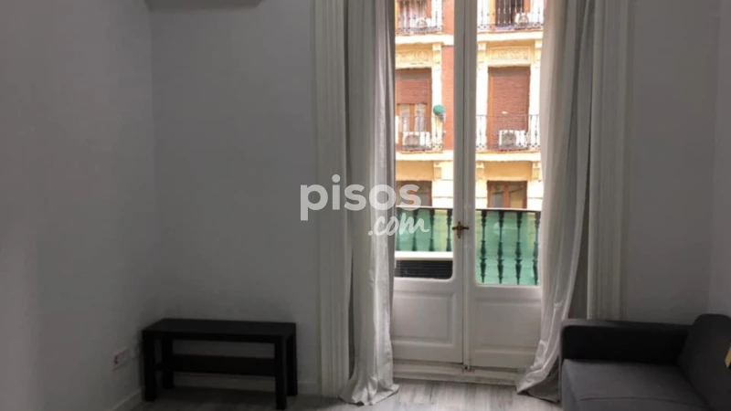 Apartamento en alquiler en Calle del Sombrerete