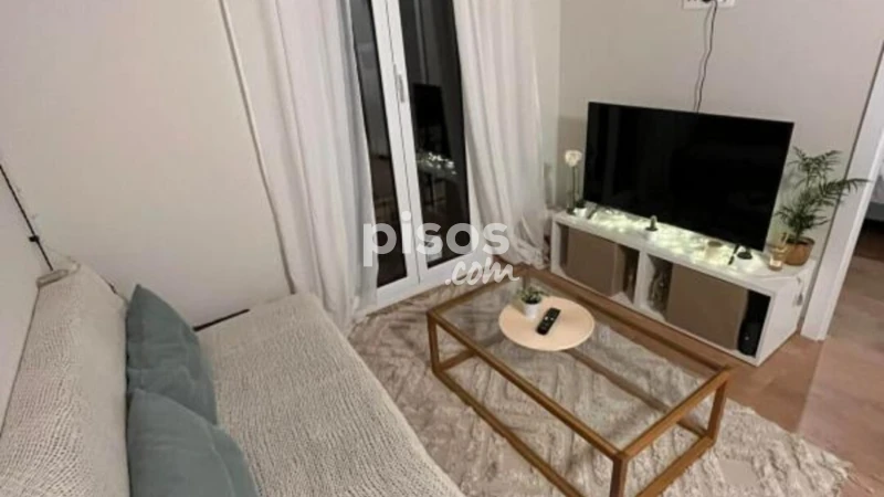 Apartamento en alquiler en Calle de Embajadores, cerca de Calle de Fray Ceferino González