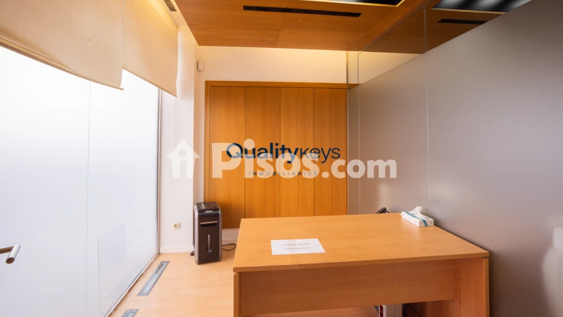 Local comercial en venta en Calle de Alcalá, cerca de Calle de Boltaña - Vista 3
