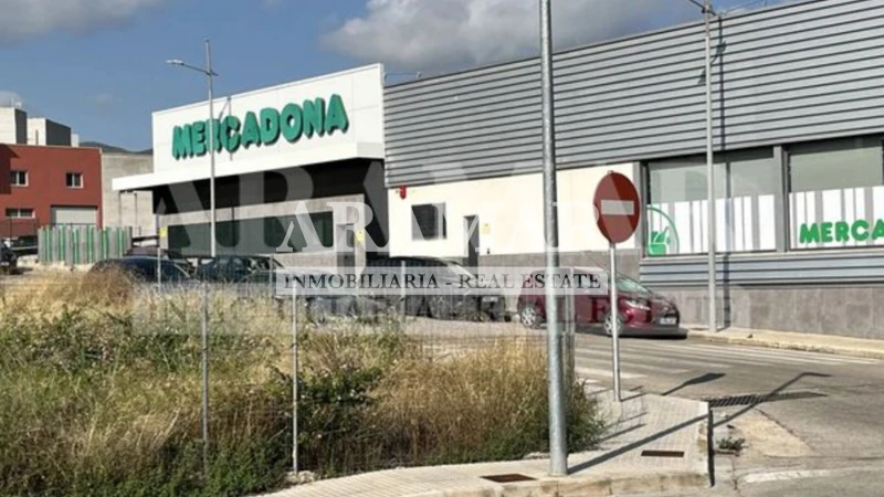 Terreno en venta en Pego
