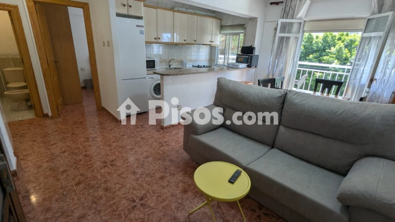 Fotografía del inmueble reportado: 800 €/mes — Almería, Almería
