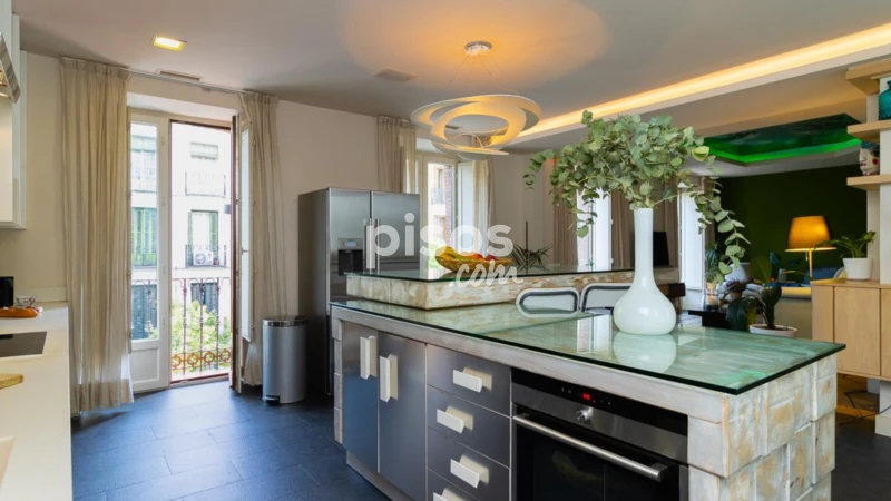 Piso en alquiler en Calle de Bailén, 16