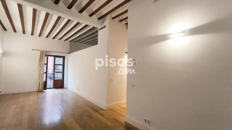 Piso en alquiler en Calle de Relatores, 20