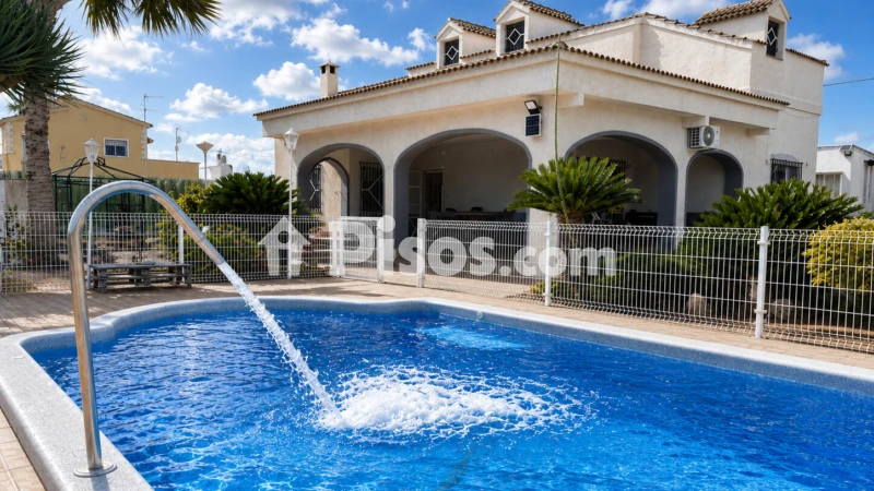 Casa – Elche, Urbanització Les Atzavares