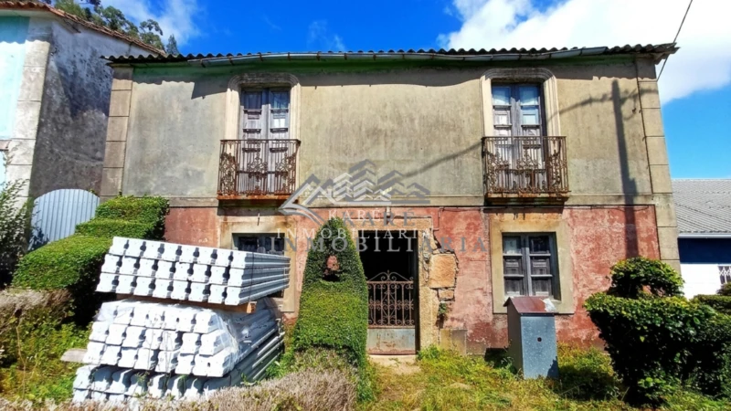 Casa – Ferrol, Bustelo