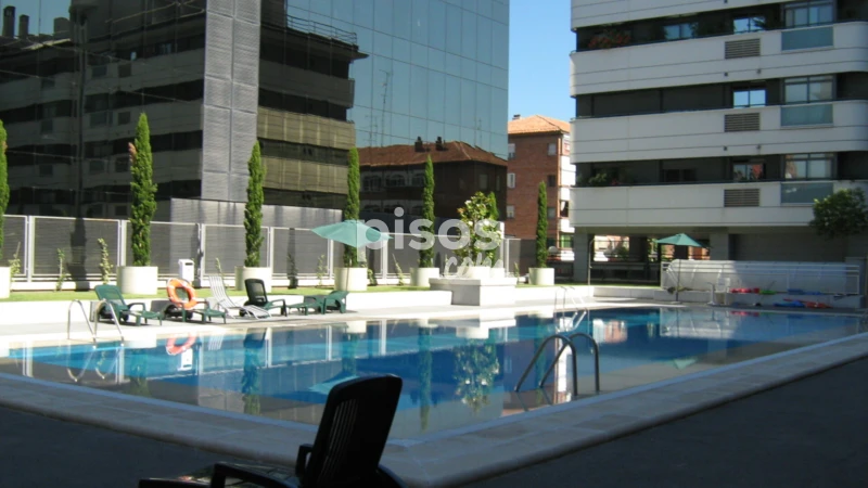 Piso en alquiler en Calle de Mauricio Legendre