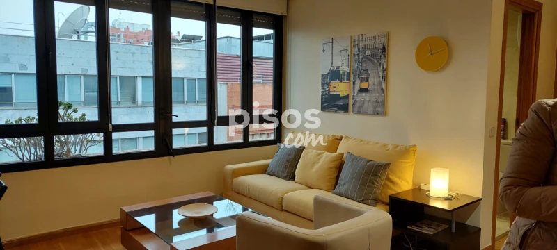 Apartamento en alquiler en Calle del Aviador Zorita, 2