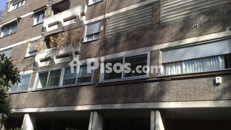 Piso en alquiler en Calle de Mesena, cerca de Calle de Burgo de Osma